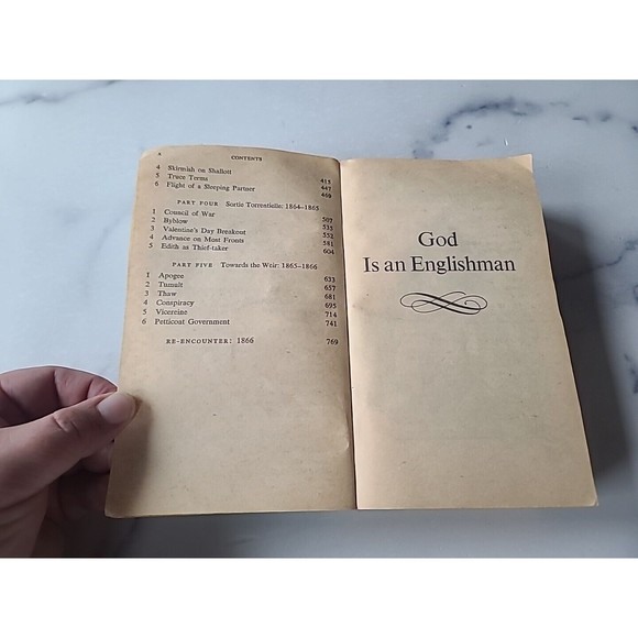 Vintage God Is an Englishman R.F. Delderfield 1970 - Picture 7 of 10